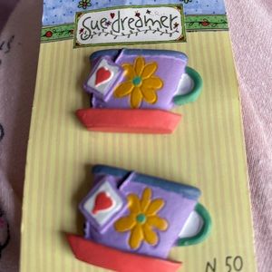 Sue Dreamer Hand Painted Tea cup shank Buttons